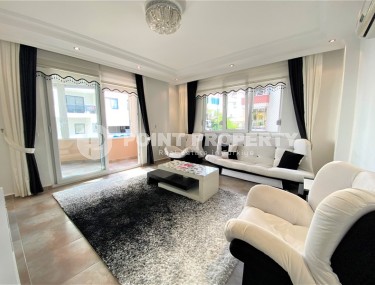 Современные апартаменты с мебелью и бытовой техникой, в 400 метрах от моря-id-5874-фото-1