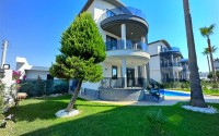 Stylish new villa 200 meters from the beach, in a quiet area of Alanya - Payallar-id-5875-photo-1
