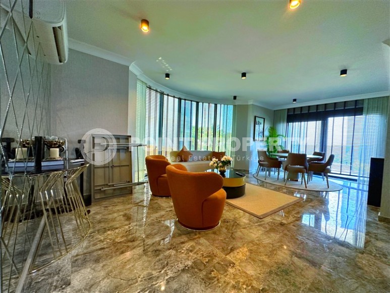 Stylish new villa 200 meters from the beach, in a quiet area of Alanya - Payallar-id-5875-photo-2