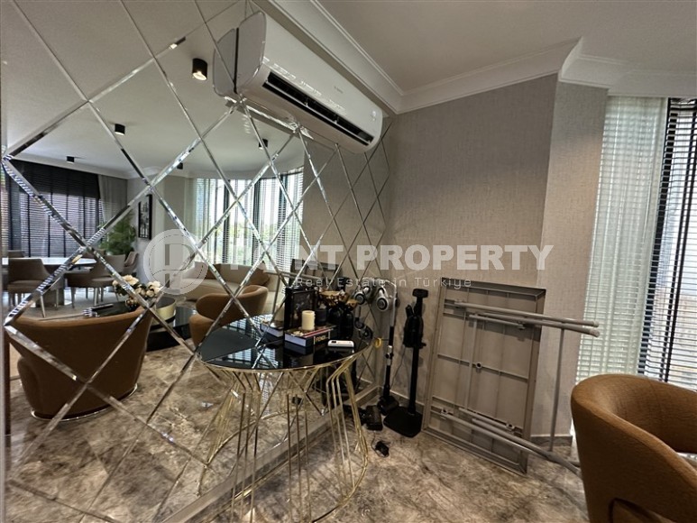 Stylish new villa 200 meters from the beach, in a quiet area of Alanya - Payallar-id-5875-photo-6