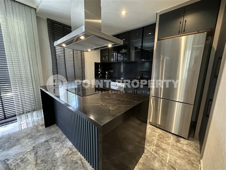 Stylish new villa 200 meters from the beach, in a quiet area of Alanya - Payallar-id-5875-photo-7