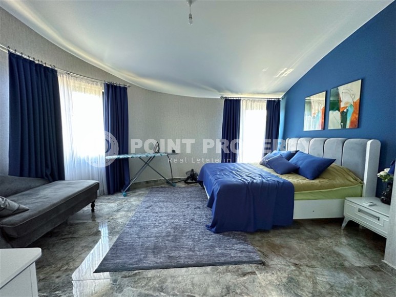 Stylish new villa 200 meters from the beach, in a quiet area of Alanya - Payallar-id-5875-photo-8