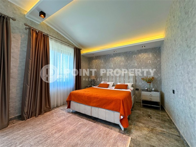 Stylish new villa 200 meters from the beach, in a quiet area of Alanya - Payallar-id-5875-photo-9