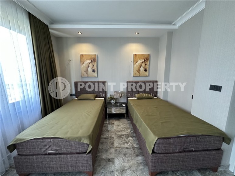 Stylish new villa 200 meters from the beach, in a quiet area of Alanya - Payallar-id-5875-photo-11