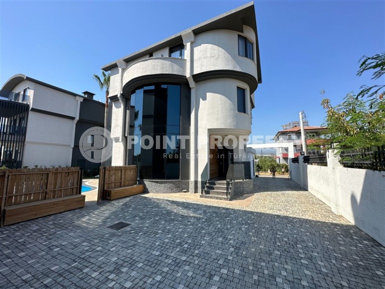 Stylish new villa 200 meters from the beach, in a quiet area of Alanya - Payallar-id-5875-photo-26