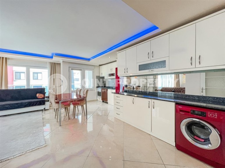 Современная комфортабельная квартира с двумя спальными комнатами, в 800 метрах от моря-id-5883-фото-6