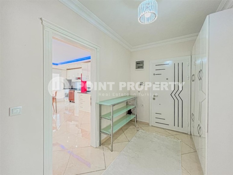 Современная комфортабельная квартира с двумя спальными комнатами, в 800 метрах от моря-id-5883-фото-10