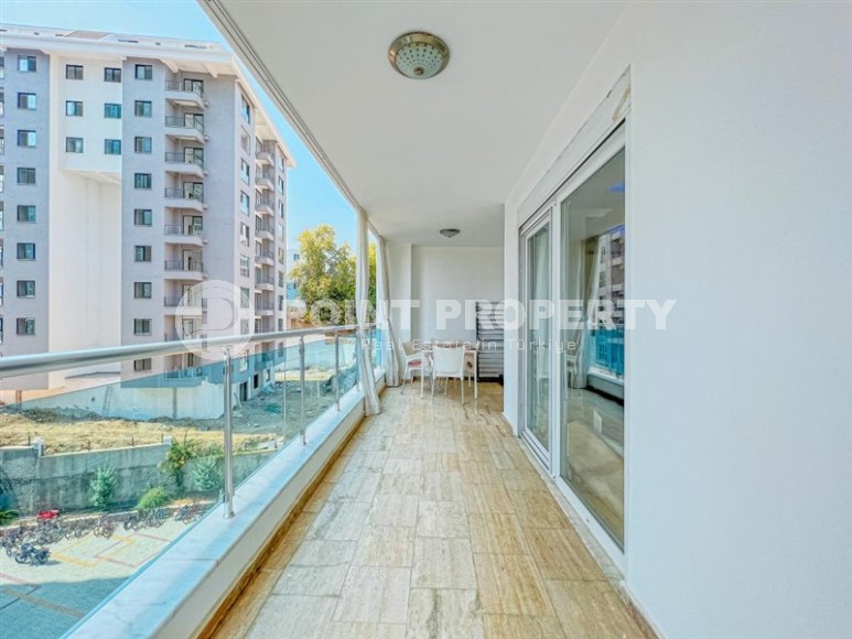 Современная комфортабельная квартира с двумя спальными комнатами, в 800 метрах от моря-id-5883-фото-16