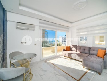 Квартира с новым ремонтом, современным дизайном, мебелью и бытовой техникой, в 100 метрах от моря-id-5887-фото-2