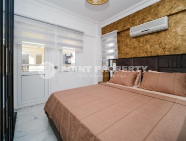 Квартира с новым ремонтом, современным дизайном, мебелью и бытовой техникой, в 100 метрах от моря-id-5887-фото-4