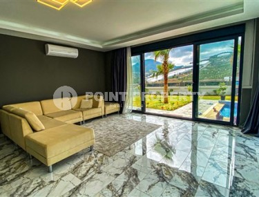 Отдельно стоящая двухэтажная вилла с бассейном и садом, в престижном районе Аланьи - Каргыджак-id-5889-фото-3