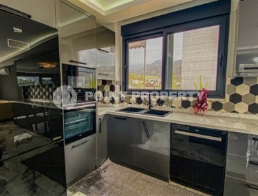 Отдельно стоящая двухэтажная вилла с бассейном и садом, в престижном районе Аланьи - Каргыджак-id-5889-фото-4