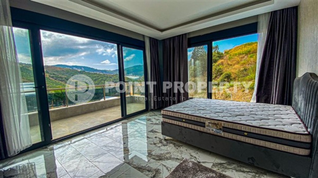 Отдельно стоящая двухэтажная вилла с бассейном и садом, в престижном районе Аланьи - Каргыджак-id-5889-фото-11