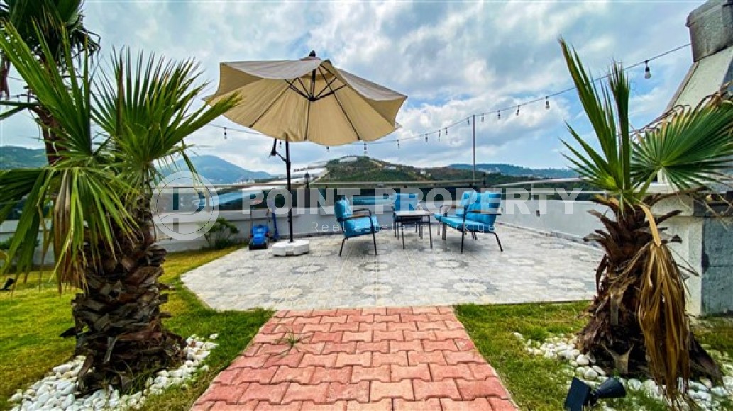 Отдельно стоящая двухэтажная вилла с бассейном и садом, в престижном районе Аланьи - Каргыджак-id-5889-фото-22