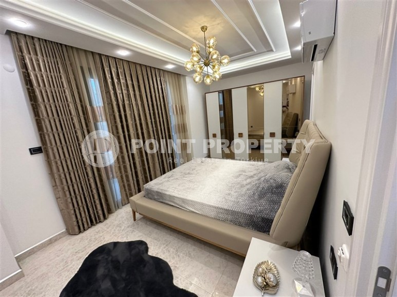 Apartment with designer renovation on the first line from the sea, in the Mahmutlar area-id-5893-photo-6