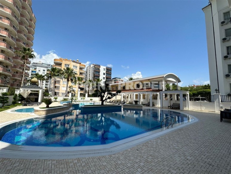 Apartment with designer renovation on the first line from the sea, in the Mahmutlar area-id-5893-photo-18
