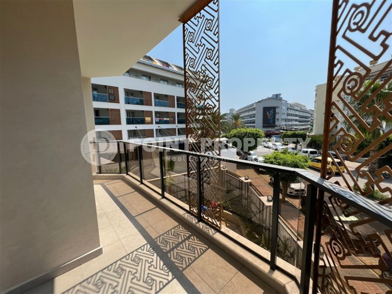 Новая квартира с качественной чистовой отделкой, на 2-м этаже в современном жилом комплексе 2023 года постройки-id-5894-фото-9