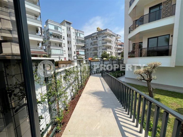 Новая квартира с качественной чистовой отделкой, на 2-м этаже в современном жилом комплексе 2023 года постройки-id-5894-фото-19