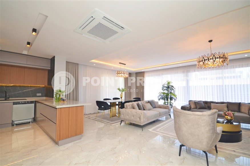 Современная триплексная вилла 4+1 в районе Каргыджак, 2022 года постройки-id-3152-фото-7