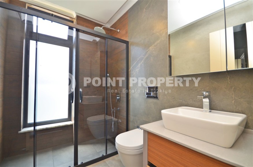 Современная триплексная вилла 4+1 в районе Каргыджак, 2022 года постройки-id-3152-фото-10