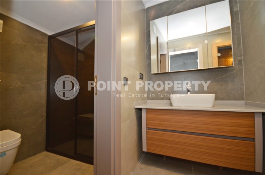 Современная триплексная вилла 4+1 в районе Каргыджак, 2022 года постройки-id-3152-фото-19