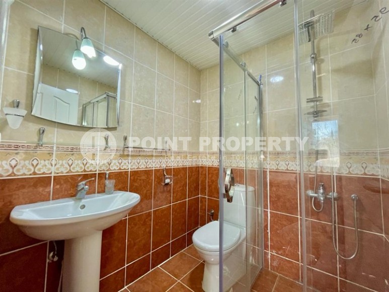 Spacious apartment with a separate kitchen and a spacious glazed balcony, on the 1st floor in a building built in 2009-id-5895-photo-9