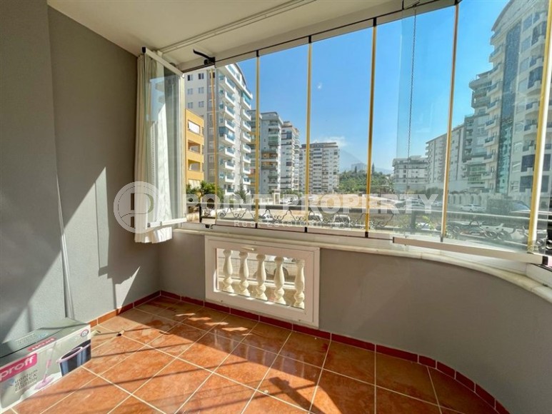 Spacious apartment with a separate kitchen and a spacious glazed balcony, on the 1st floor in a building built in 2009-id-5895-photo-12