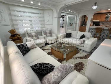 Меблированная квартира с собственным уютным садом и бассейном, в 250 метрах от моря-id-5898-фото-1