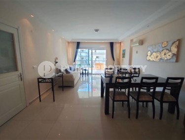 Благоустроенная меблированная квартира с уютным светлым интерьером, в 700 метрах от моря-id-5900-фото-2