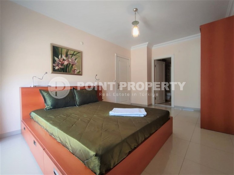 Благоустроенная меблированная квартира с уютным светлым интерьером, в 700 метрах от моря-id-5900-фото-6