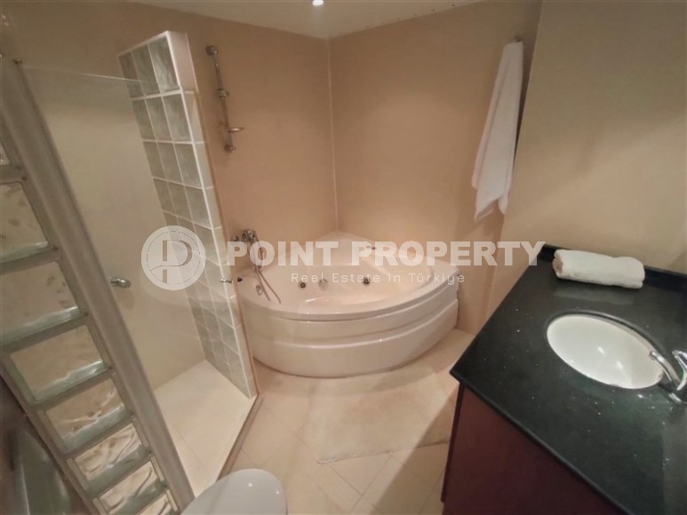 Благоустроенная меблированная квартира с уютным светлым интерьером, в 700 метрах от моря-id-5900-фото-7