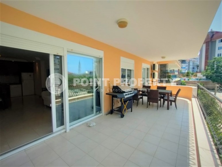 Благоустроенная меблированная квартира с уютным светлым интерьером, в 700 метрах от моря-id-5900-фото-9