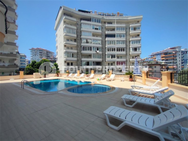 Благоустроенная меблированная квартира с уютным светлым интерьером, в 700 метрах от моря-id-5900-фото-11