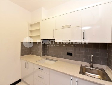 Небольшое помещение под офис, на 2-м этаже в новом бизнес центре, построенном в 2021 году-id-5901-фото-5