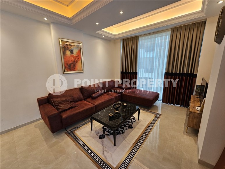 Spacious, comfortable apartment with a large glazed balcony, 500 meters from the sea, in the center of Mahmutlar-id-5902-photo-2