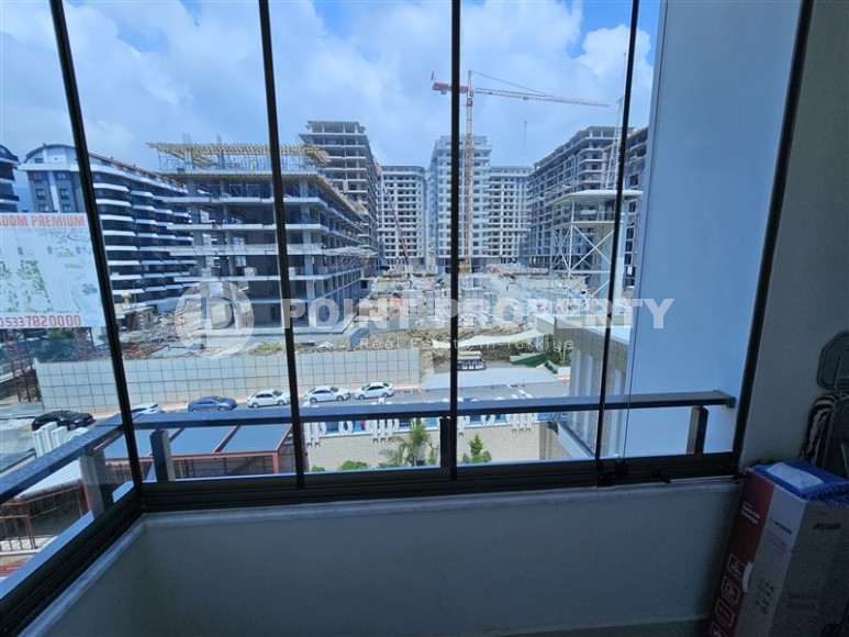 Spacious, comfortable apartment with a large glazed balcony, 500 meters from the sea, in the center of Mahmutlar-id-5902-photo-9