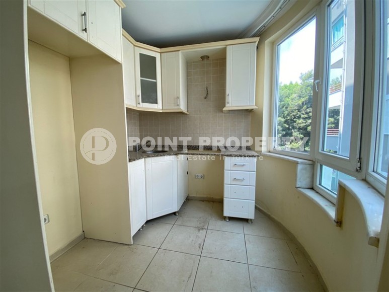 Small apartment 1+1, on an area of 60 m2, in the center of the popular area of Alanya - Oba-id-5907-photo-4