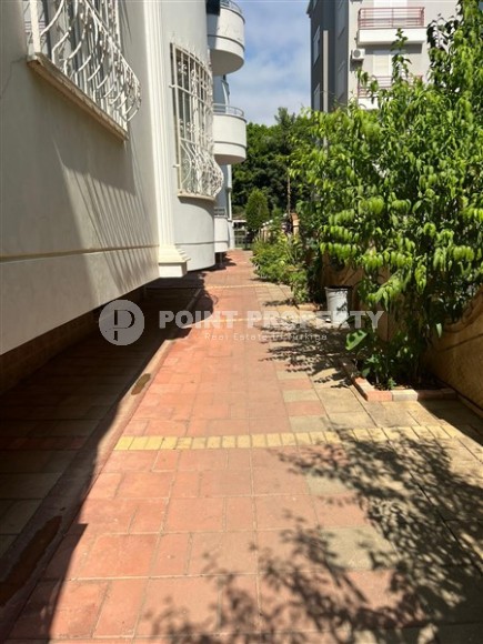 Small apartment 1+1, on an area of 60 m2, in the center of the popular area of Alanya - Oba-id-5907-photo-12