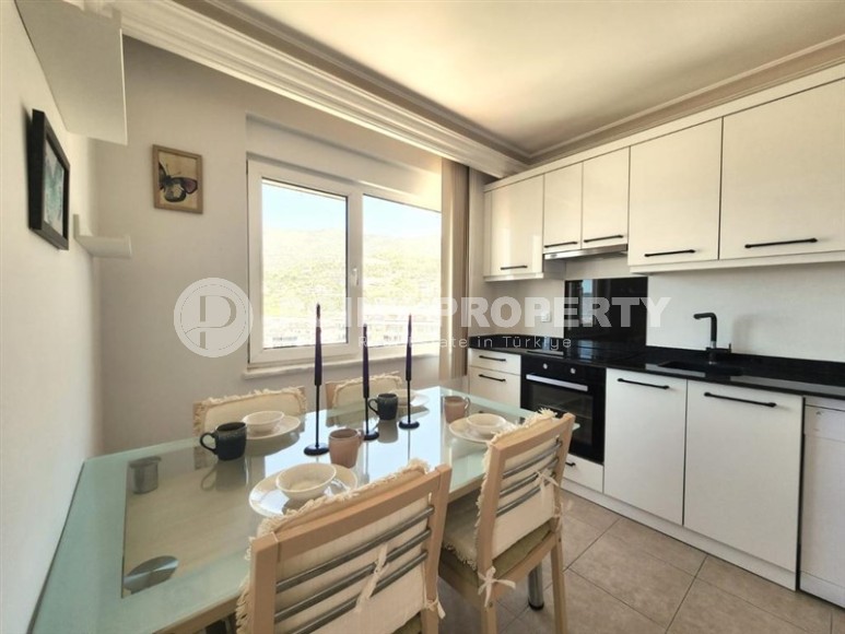 Panoramic apartment with sea and mountain views in a quiet, comfortable area of Alanya - Cikcilli-id-5908-photo-3