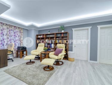 Большая современная квартира с новым ремонтом, стильной мебелью и бытовой техникой, в районе Оба-id-5910-фото-2