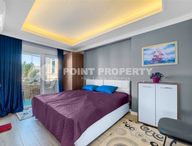 Большая современная квартира с новым ремонтом, стильной мебелью и бытовой техникой, в районе Оба-id-5910-фото-5