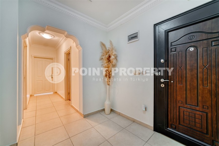Bright furnished apartment with a universal, laconic design, on the 2nd floor in a residential complex with a large well-kept garden and swimming pool-id-5911-photo-9