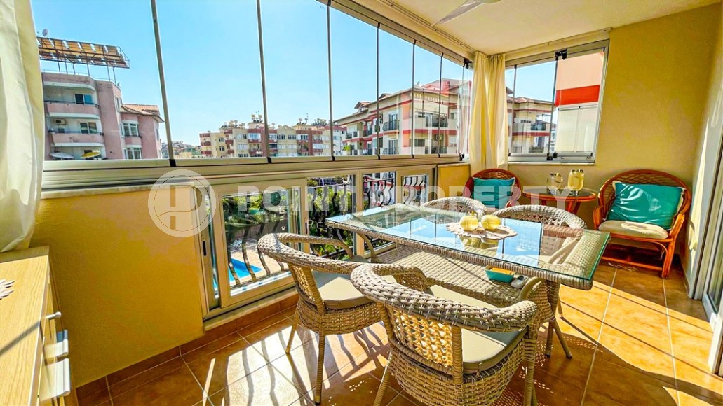 Уютная, комфортабельная квартира с большим застекленным балконом, в 600 метрах от моря-id-5913-фото-12