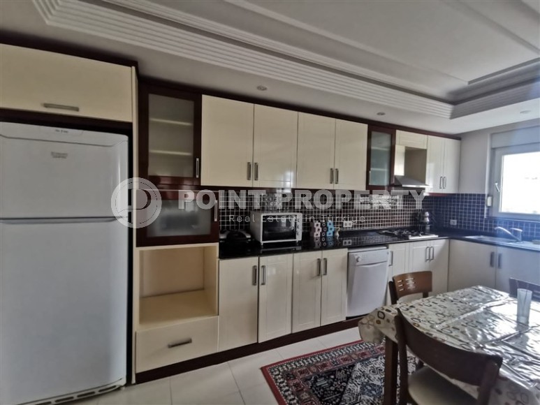 Versatile bright apartment with views of the Taurus Mountains, 900 meters from the sea-id-5917-photo-2