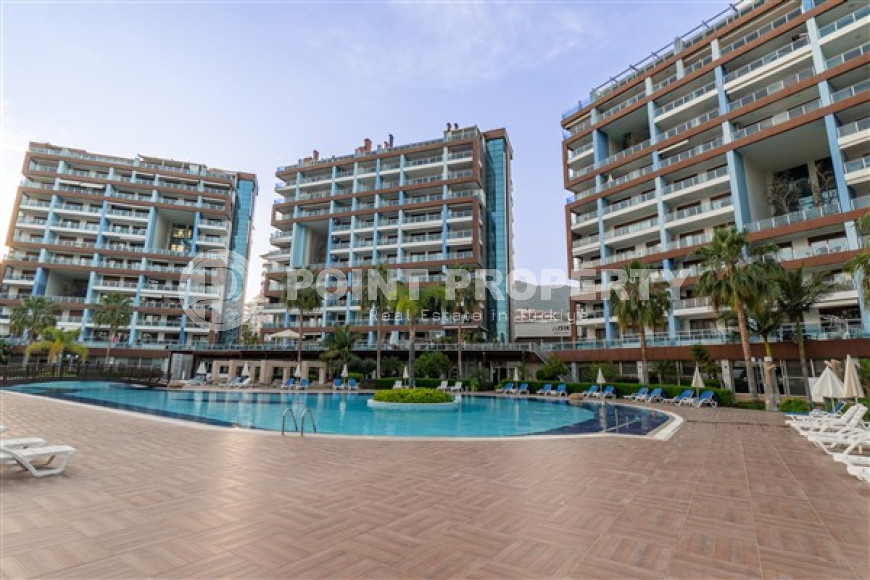 Furnished three-bedroom apartment, 140m², in a luxury complex in Alanya - Cikcilli-id-1463-photo-3