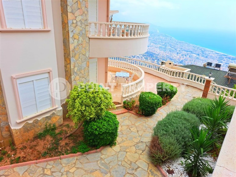 Панорамная квартира с роскошными видами на море, Торосские горы и крепость Аланьи, в элитном районе - Бекташ-id-5920-фото-14