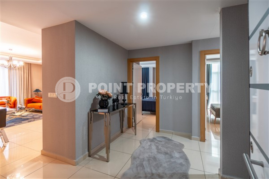 Furnished three-bedroom apartment, 140m², in a luxury complex in Alanya - Cikcilli-id-1463-photo-7