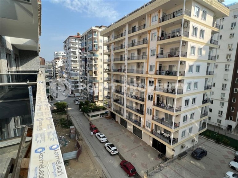 Compact apartment with fine finishing 400 meters from the beach, in the Mahmutlar area-id-5922-photo-11