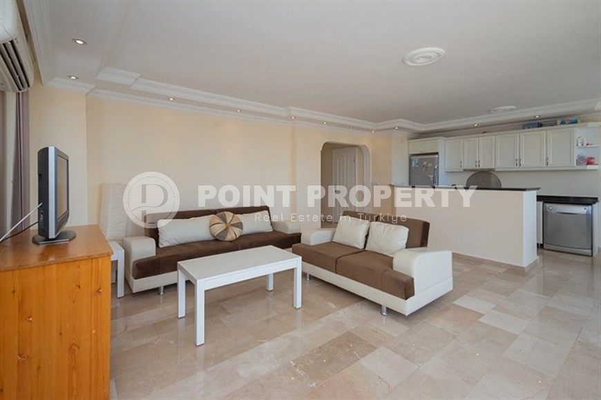 Spacious two-bedroom apartment in a prestigious area of Alanya - Upper Oba-id-5924-photo-2