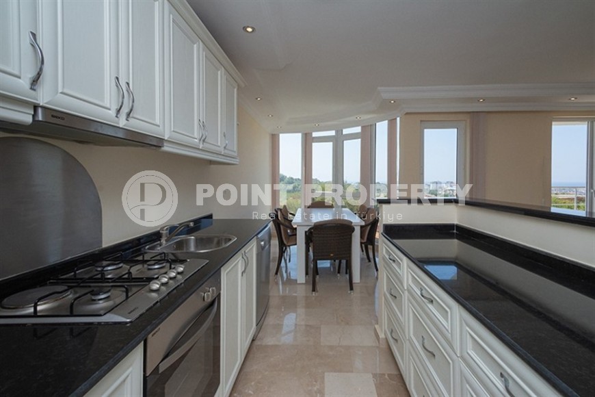 Spacious two-bedroom apartment in a prestigious area of Alanya - Upper Oba-id-5924-photo-5